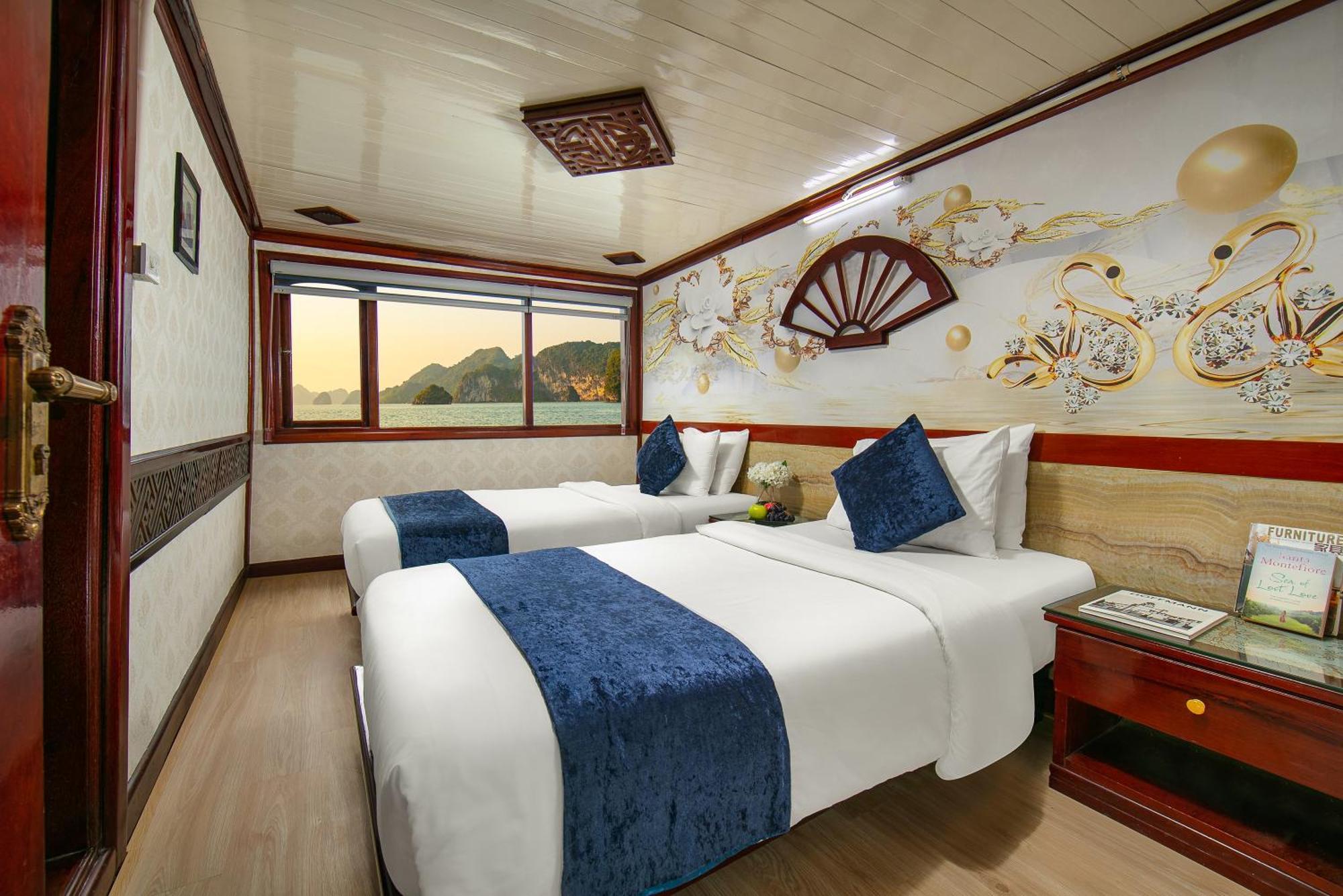 Отель Fantasea Imperial Cruise Халонг Экстерьер фото